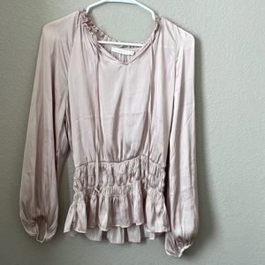 LUSH small powder puff top.